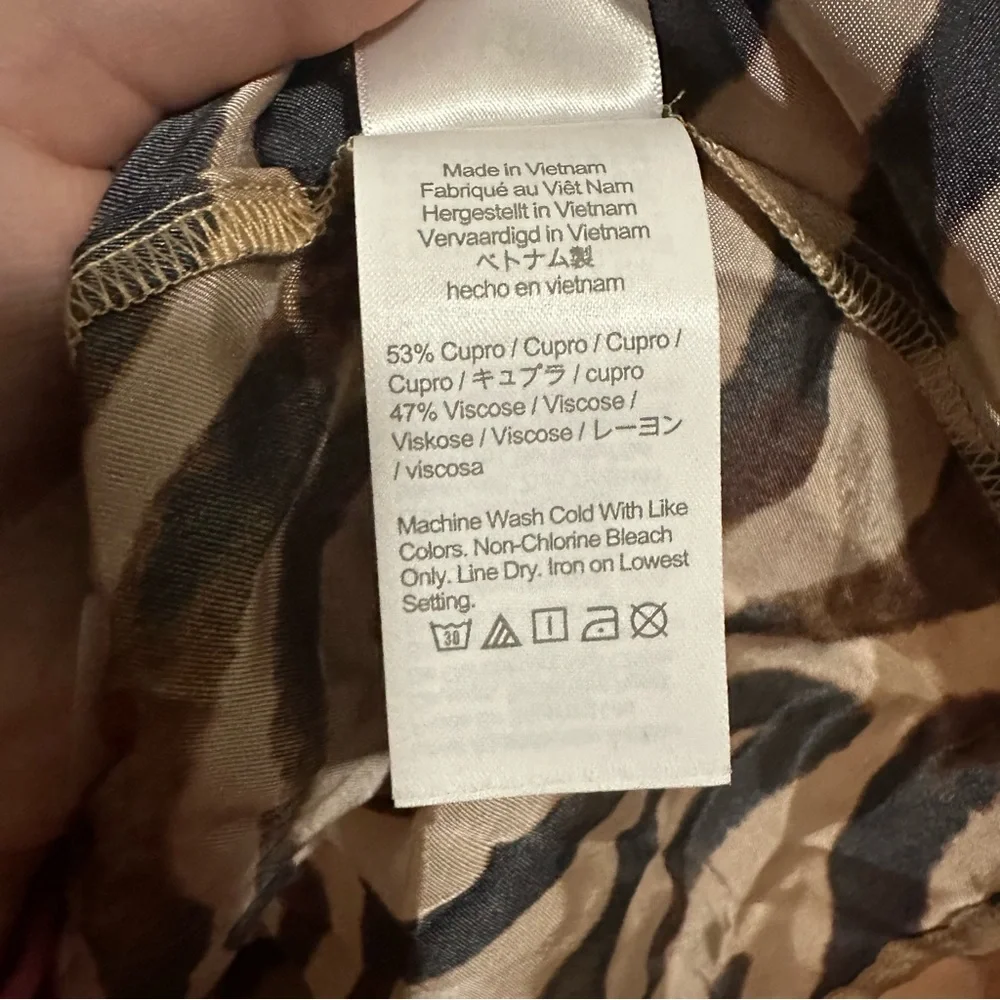 J. Crew size S animal print top - Picture 7 of 8